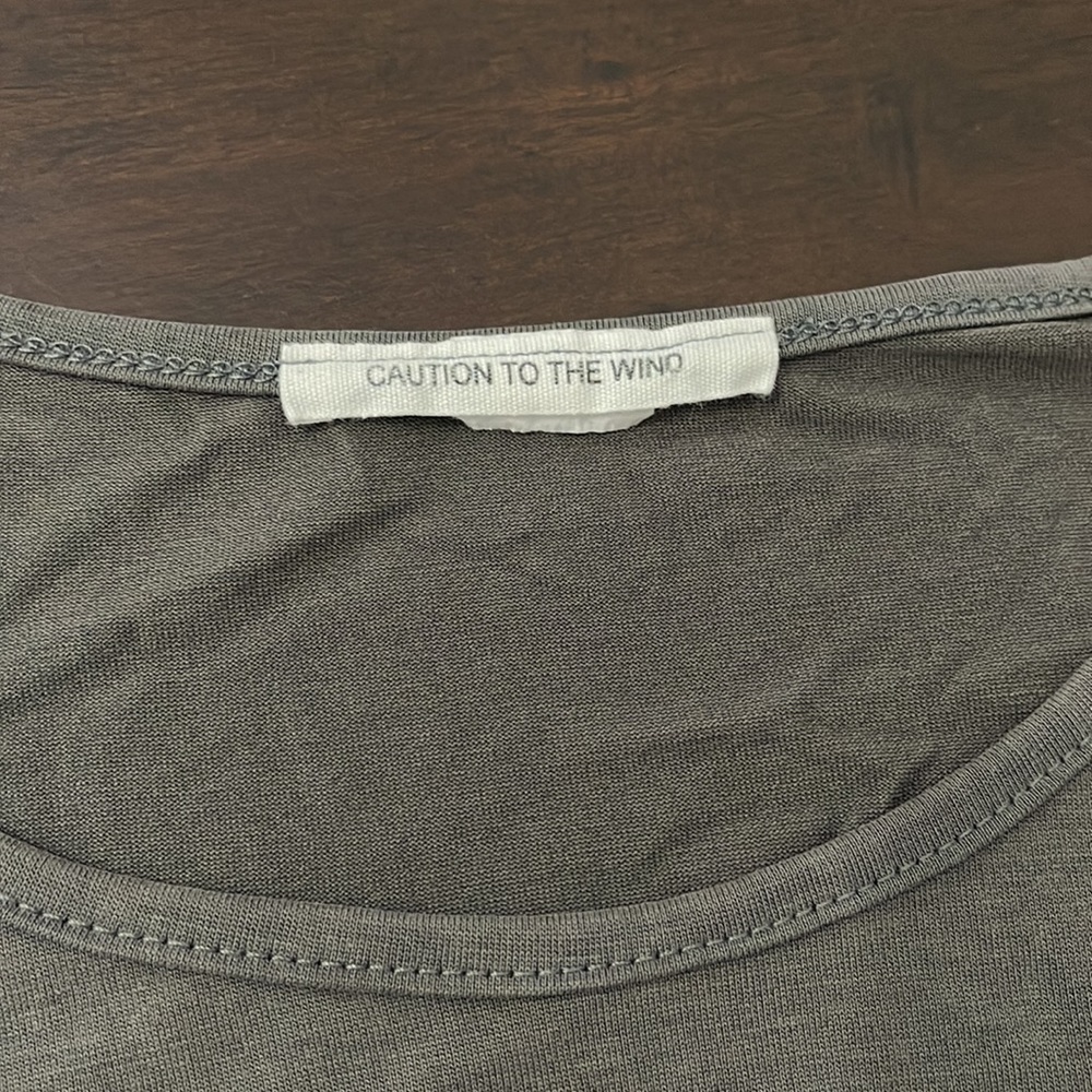 Front Tie Top - Picture 4 of 4